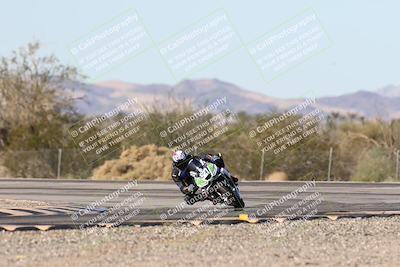 media/Dec-06-2025-CVMA (Sat) [[4a896cc04c]]/Race 8- Formula 40 MW and LW/